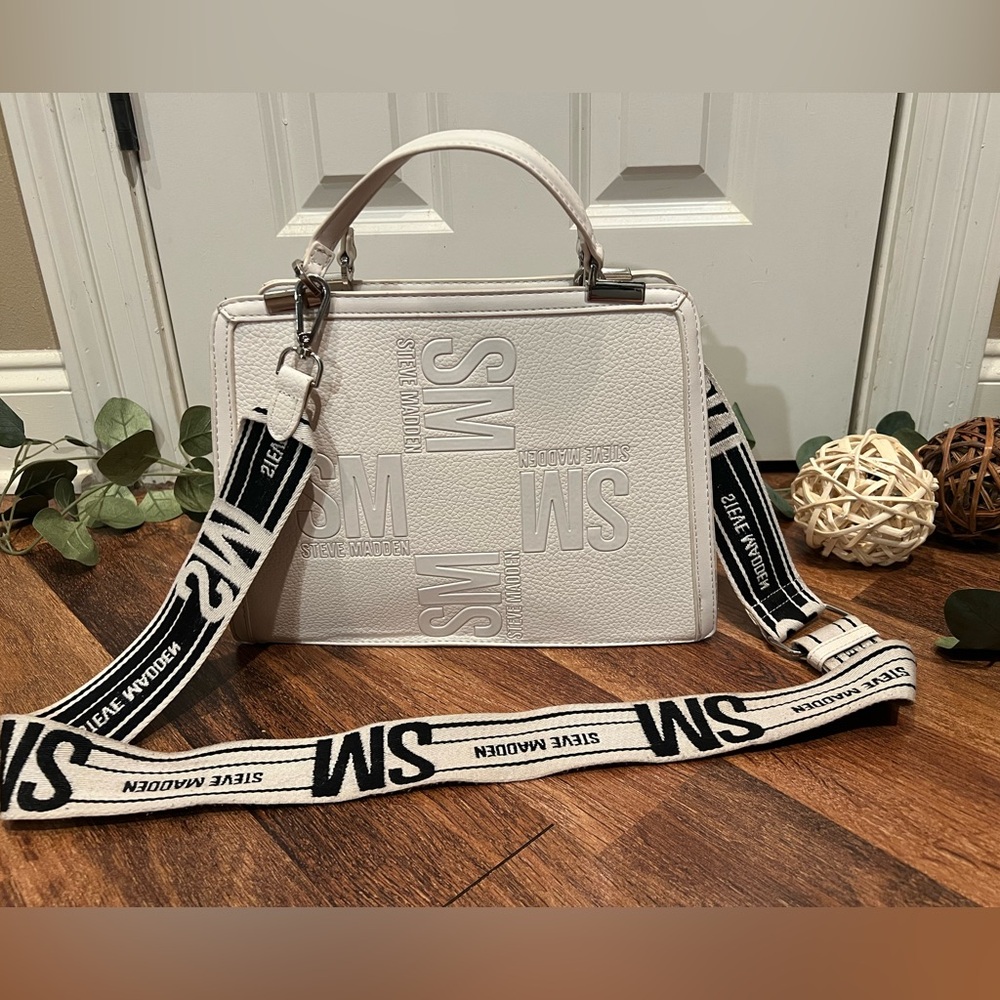 Steve Madden Satchel Purse in White
